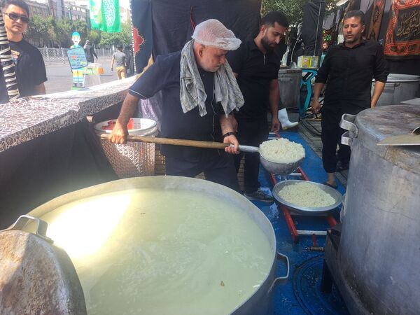 محرم و صفر تفسیر داستانی از عشق الهی ، بندگی و آزادگی است