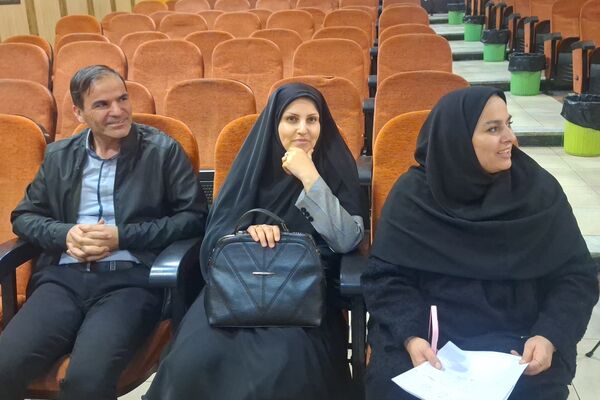 ایجاد انگیزه و خلاقیت در دانش‌آموزان با اجرای تئاتر درسی 