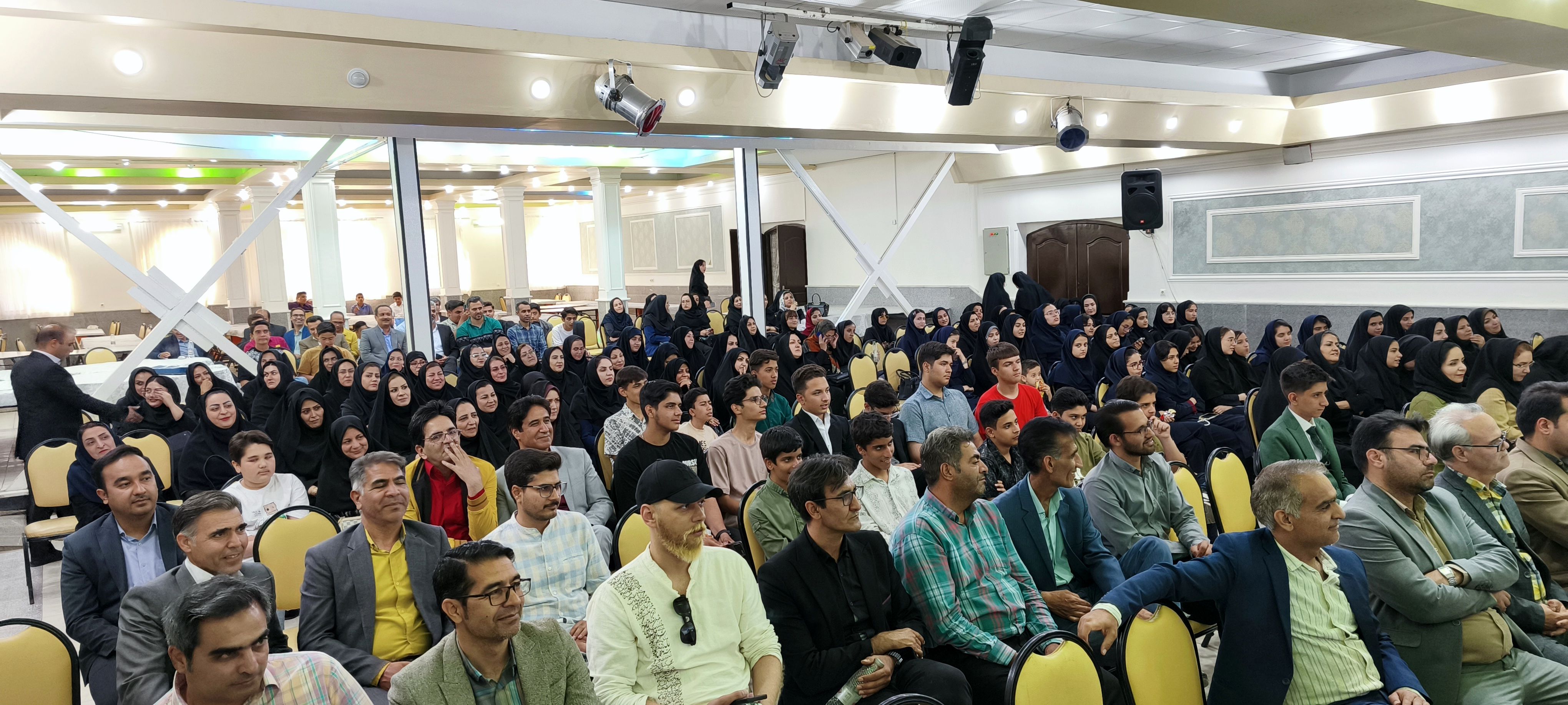 آئین تکریم ستارگان جشنواره نوجوان خوارزمی