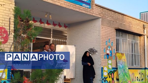 اولین جلسه هم اندیشی اولیا و مربیان در دبیرستان گوهرشاد