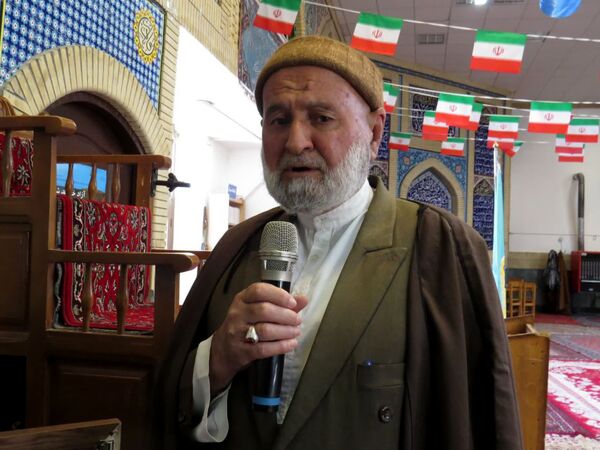 نماز جمعه عبادی و سیاسی در شهر غلامان