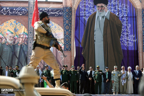 رزمایش جان‌فدایان ایران
