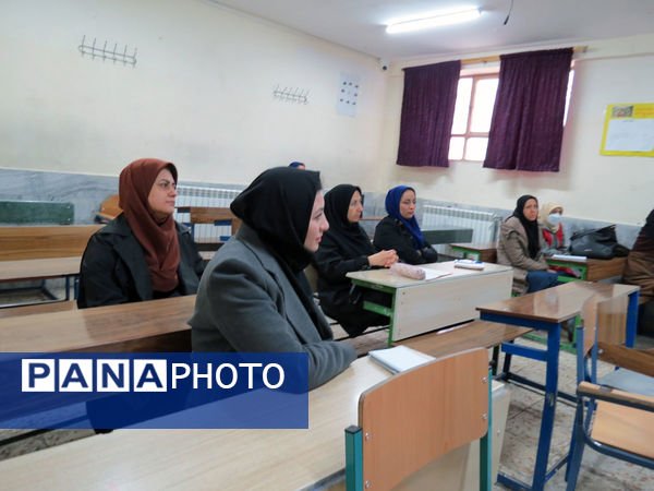 دوره آموزشی آموزگاران شهرستان بجنورد 