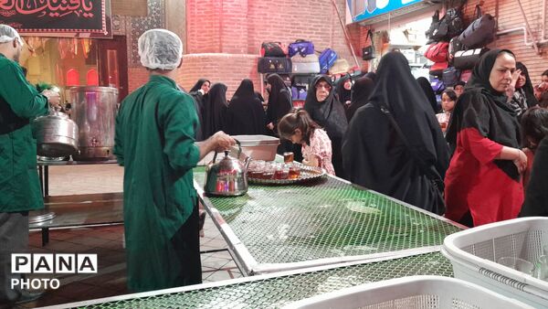 ۱٤۳ شبِ بی‌وقفه؛ وقتی چایخانه حضرت زهرا (س) میزبان دل‌های بی‌قرار شد