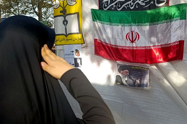همه‌باهم در راهپیمایی روز دانش‌آموز؛ تجلی وحدت و آگاهی نسل نو