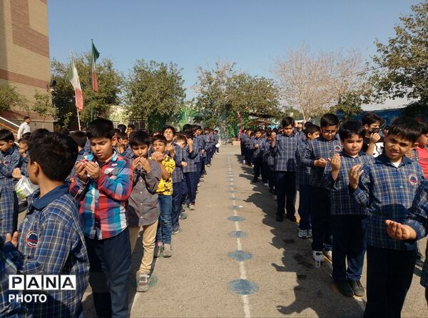 چهارمین آیین «سه‌شنبه‌های مهدوی» در آموزشگاه شاهد شهید محمد جنیدی 