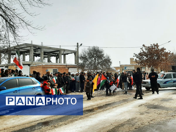 تجلی حضور مردم ولایتمدار شهر غلامان در راهپیمایی ۲۲ بهمن