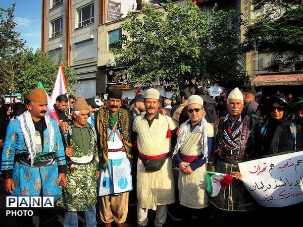 مراسم بدرقه و تشییع آقای شهید ایران در تهران 