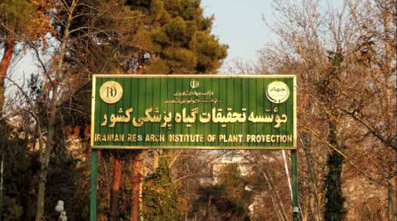 بازدید دانش‌آموزان کشاورزی از قلب علمی گیاه‌پزشکی کشور