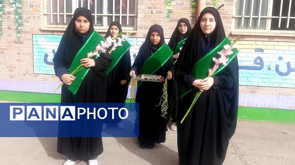 مانور زلزله در دبیرستان شاهد شهید حمامی ناحیه۶ مشهد