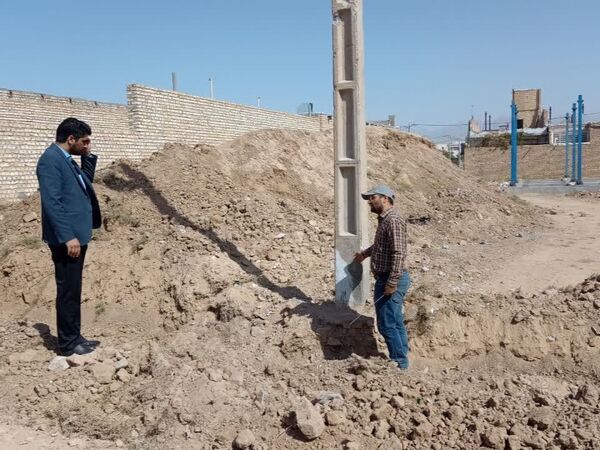 فدافن در مسیر آبادانی