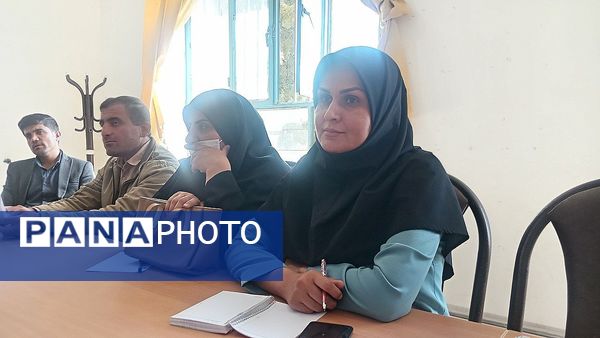 جلسه برنامه‌های حوزه پرورشی آموزش‌ و پرورش در بخش دیشموک