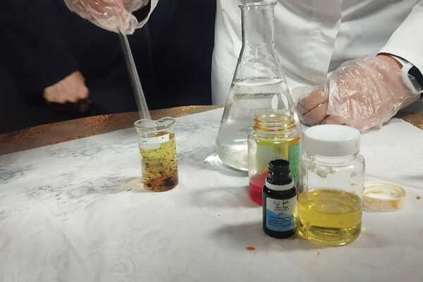 گرامیداشت روز آزمایشگاه در مدارس کهریزک 