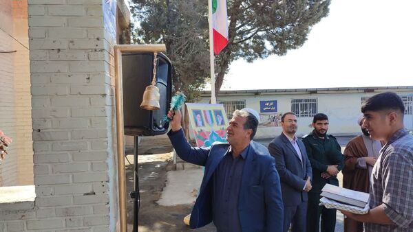 برگزاری زنگ مهر و مراسم بازگشایی در مدارس شهرستان ملارد