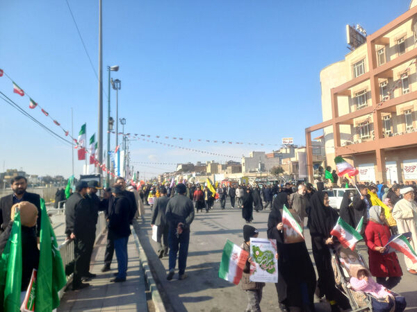 راهپیمایی 22 بهمن در قم -2