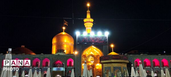 آماده سازی حرم مطهر امام رضا علیه‌السلام برای تشییع رهبر شهید
