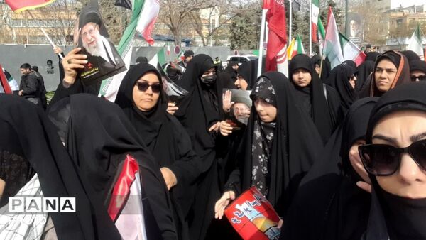 خروش مردمان مشهدی در راهپیمایی حماسی روز قدس 