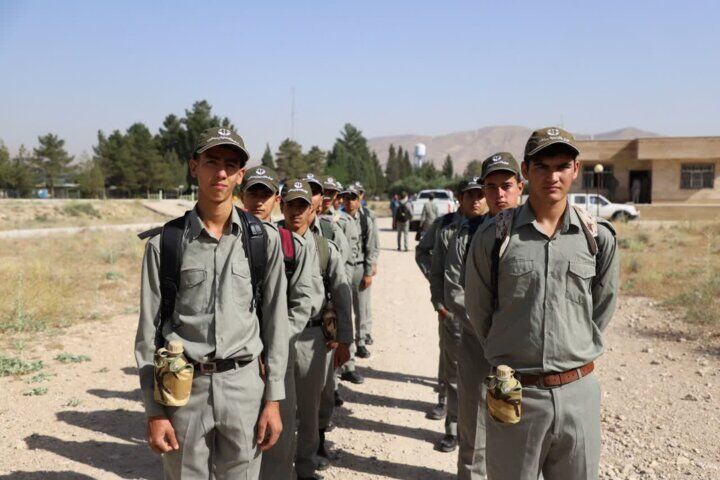 کمبود نیروی شدید در محیط زیست فارس