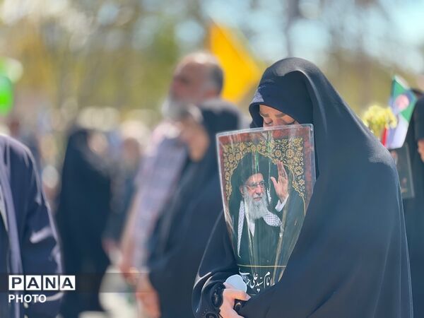 مراسم اربعین امام امت در کرج 