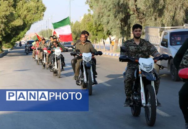غبارروبی مقبره و مزار شهدای گمنام در شهرستان بندرخمیر