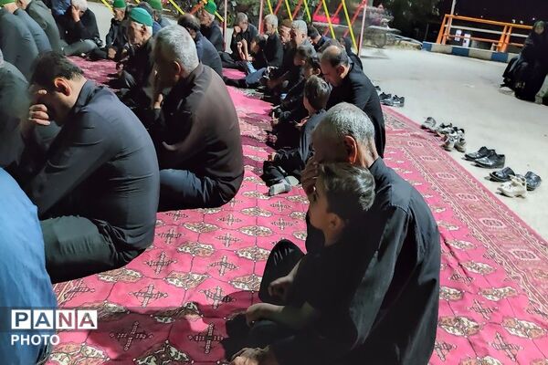 هیئت زنجیر زنی در هشتمین شب از ماه محرم الحرام در حسینیه شهدای شهر بار