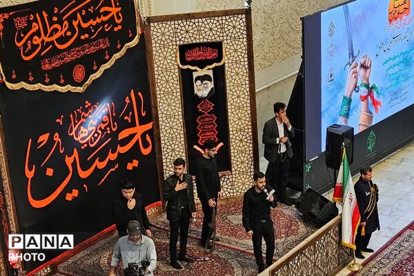 نوجوانان عاشورایی در حرم شاهچراغ(ع) - 3