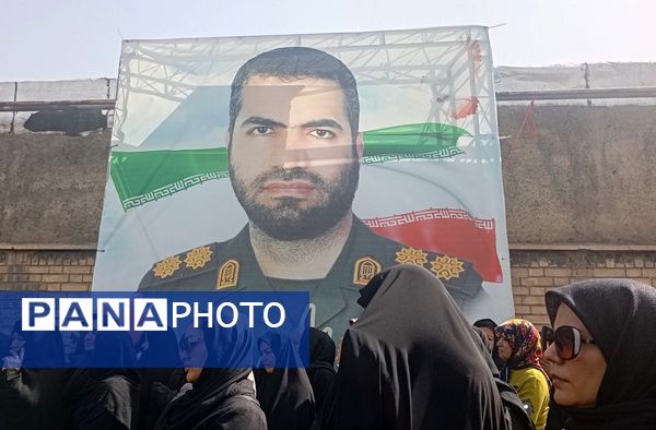 آیین تشییع شهید مرتضی جمالی در فردیس