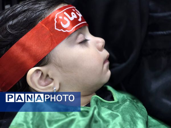 مراسم شیرخوارگان حسینی در بلده