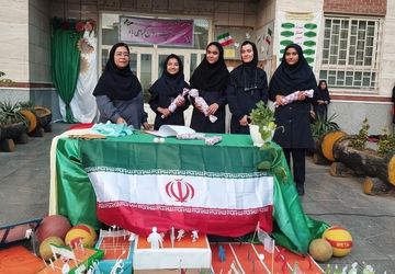 مسابقات ورزشی گرامیداشت هفته تربیت بدنی در دبیرستان هوشیار مشهد