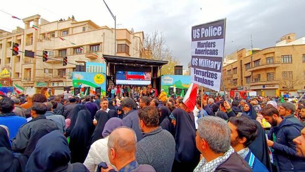 تجلی ولایتمداری در مسیر ۲۲ بهمن