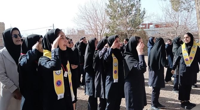 جشن بزرگ نیمه شعبان در دبیرستان مادر مهربان خلیل آباد