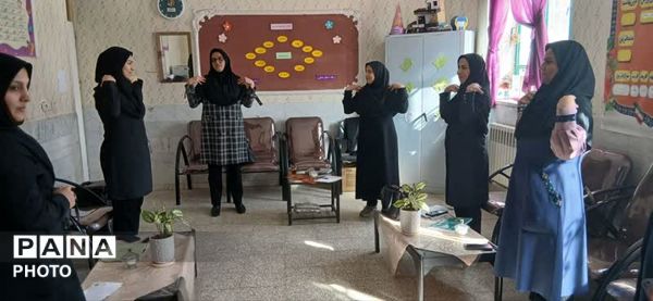  نشست تخصصی « توانا» و اصلاح الگوهای تدریس در شهرستان کلات