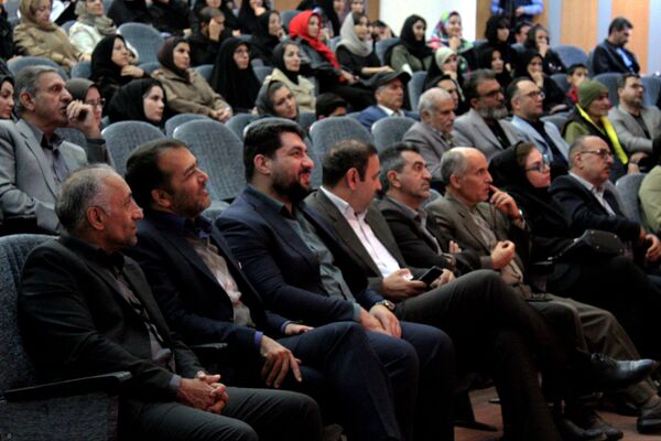 اختتامیه جشنواره ملی هنری در شهرکرد‌