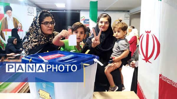 حضور کم نظیر مردم بیرجند در انتخابات ریاست جمهوری 