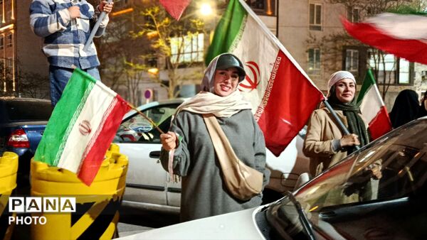 از کودک تا پیر، حضور هر ایرانی در دفاع از آرمان‌ها