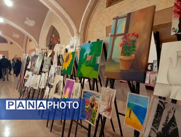 اختتامیه جشنواره هنری «فردا» و نمایشگاه آثار دانش‌آموزان ناحیه یک یزد