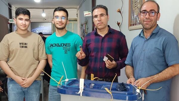 حضور پرشور مردم لرستان پای‌صندوق‌های رأی‌گیری