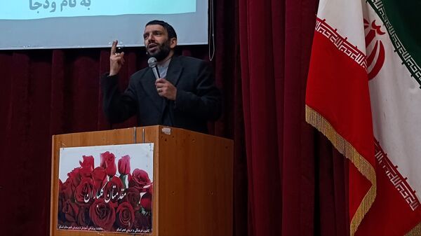رونمایی از بسته «ایرانمون» در کارگاه تخصصی پرورشی شهرستان اسکو
