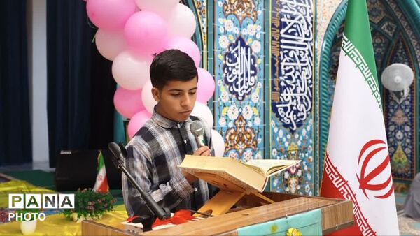جشن تکلیف دانش‌آموزان دختر در شهرستان دهدشت