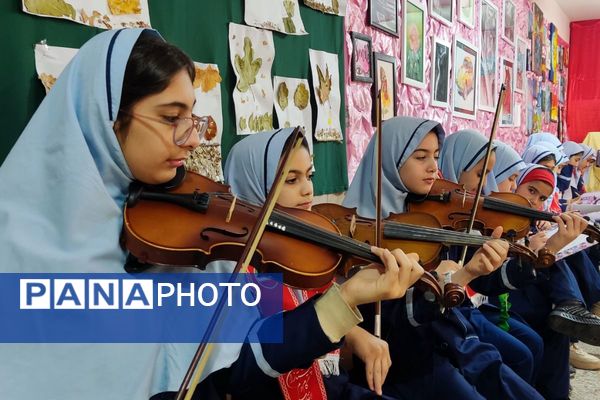 افتتاحیه جشنواره فرهنگی هنری ماها در دبستان قدر بهارستان۲