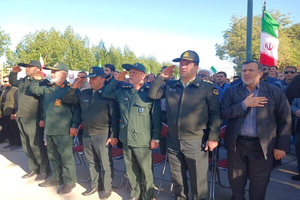 تشییع شهید قهرمان بر دستان پهلوانان خوزستان