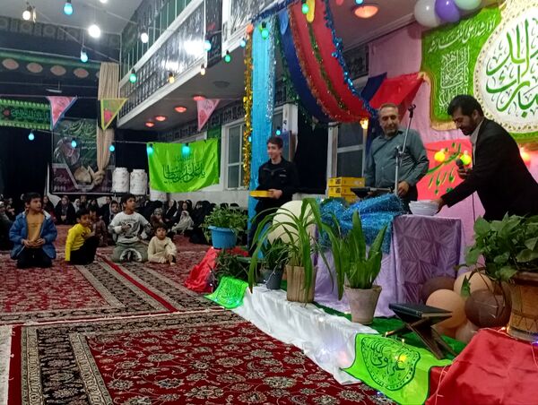 تکیه حسینی غرق در شادی علوی