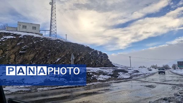 بارش اولین برف پاییزی در روستای نورآباد شازند