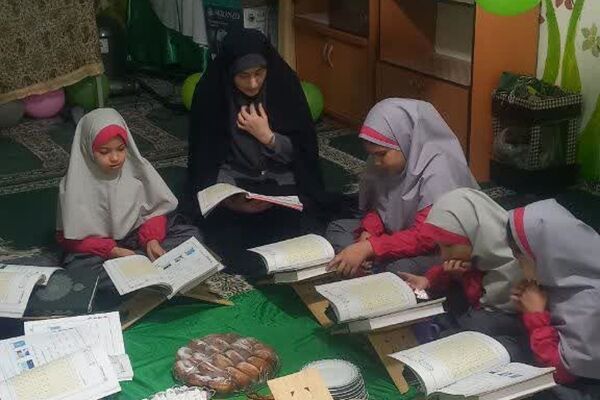 محافل انس با قرآن با یاد شهید سیدحسن‌نصرالله در مدارس رودهن 