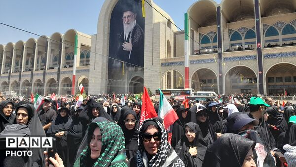 روزی که تاریخ در مصلی ایستاد