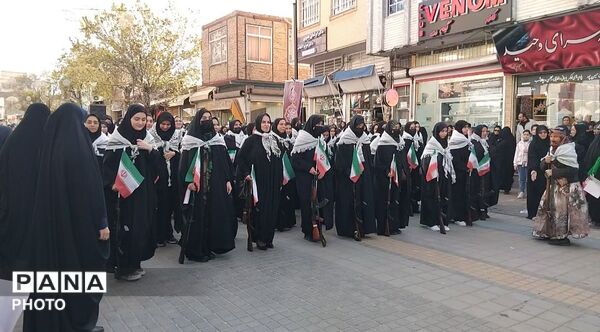 اجتماع و رزمایش بزرگ 2000 نفری دختران جانفدای اهر