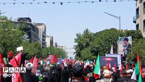طوفان حضور در قلب پایتخت ایران