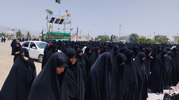 برگزاری نماز ظهر عاشورا در خلیل آباد 