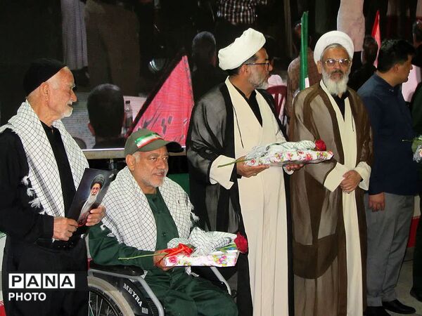 مراسم گرامیداشت آقای شهید ایران و یادبود شهدای شهرستان فلاورجان در اردوگاه شهید بهشتی اصفهان