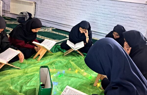 محفل انس با قرآن در نیمه‌شعبان